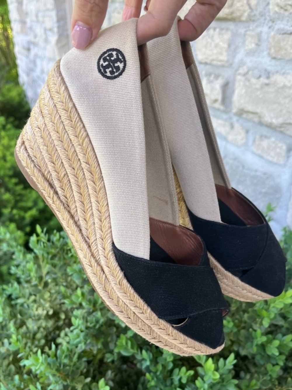TORY BURCH Filipa Wedge Espadrilles Size 9 Excellent